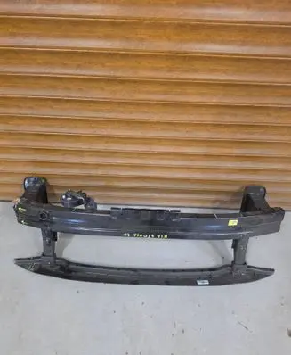 KIA Stonic Front bumper support beam 86571H8400 64900H8410
