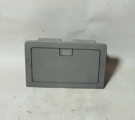 Opel Vectra C Glove box 9180603
