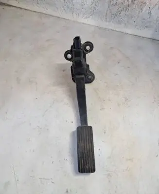 Citroen C-Crosser Accelerator throttle pedal MN101544