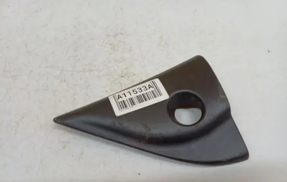 Toyota Yaris Other front door trim element 6749152020