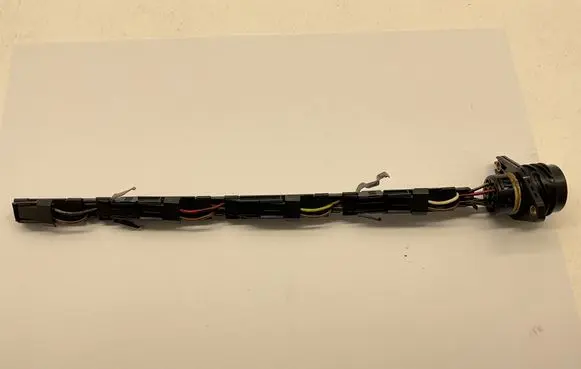 Volkswagen Touran I Fuel injector wires 9649551 038906231