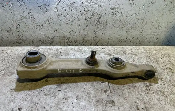 Mercedes-Benz E W211 Front lower control arm/wishbone