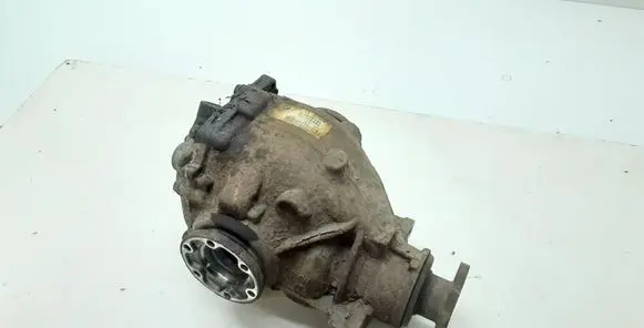 BMW X3 E83 Rear differential 7535119