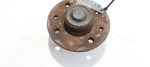 Renault Espace II Rear wheel hub