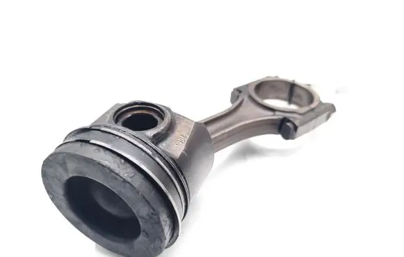 Ford Mondeo MK V Piston with connecting rod T7CA