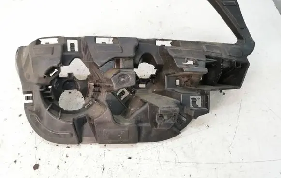 BMW X3 F25 Headlight/headlamp mounting bracket 10503411 7212956