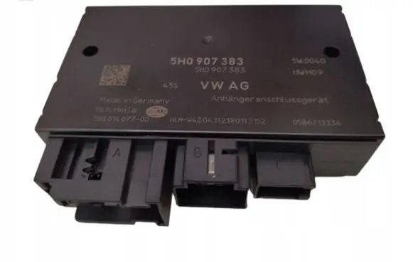 Volkswagen Golf VIII Tow bar trailer control unit/module 5H0907383