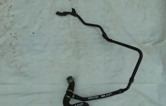 Mercedes-Benz Sprinter W906 Engine coolant pipe/hose A9065011482