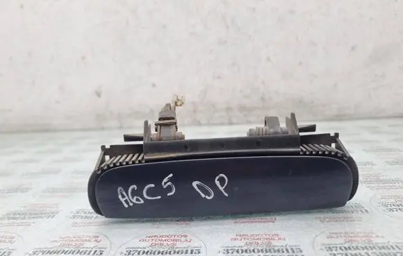 Audi A6 S6 C5 4B Front door exterior handle 4B0839885