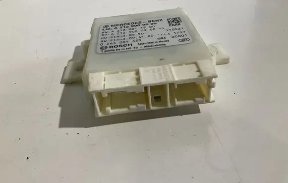 Mercedes-Benz E W212 Parking PDC control unit/module A2129009505 A2129011500 A2129027902