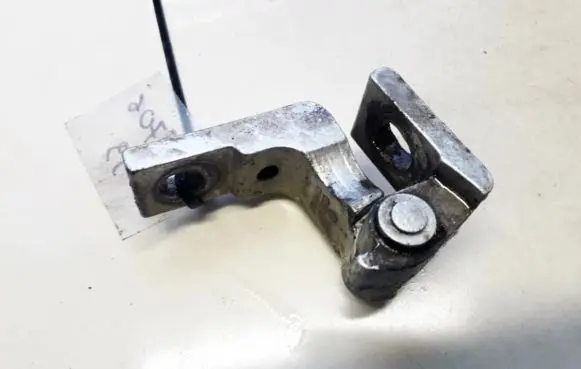 Audi A4 S4 B5 8D Rear door lower hinge