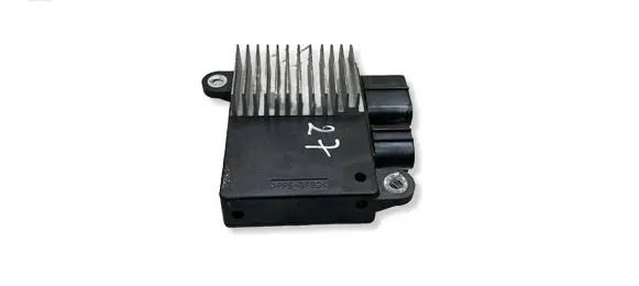 Lexus RX 450H Coolant fan relay 8925726020 4993003280