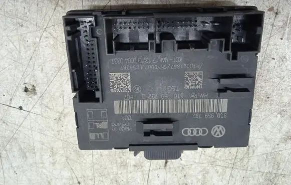 Audi A5 8T 8F Door control unit/module 8T0959792