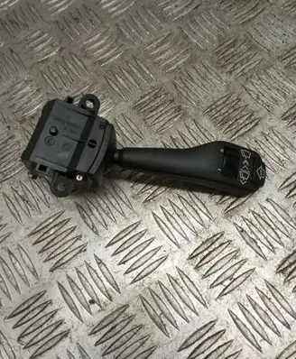BMW 5 E39 Wiper control stalk 8375407
