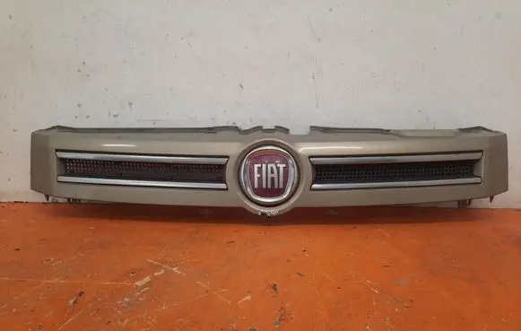 Fiat Panda 141 Front grill LS393666
