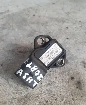 Volkswagen PASSAT CC Air pressure sensor 0281002401
