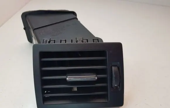 Mercedes-Benz B W245 Dashboard side air vent grill/cover trim 1698300254
