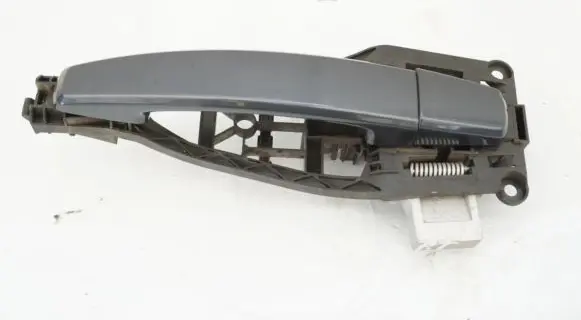 Opel Zafira B Rear door exterior handle