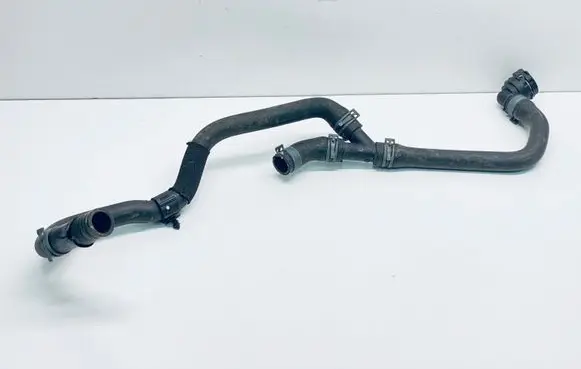 Volkswagen Golf VII Engine coolant pipe/hose 5Q0122073AN 1K0121087Q