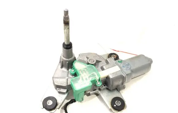 Mitsubishi Lancer VIII Rear window wiper motor