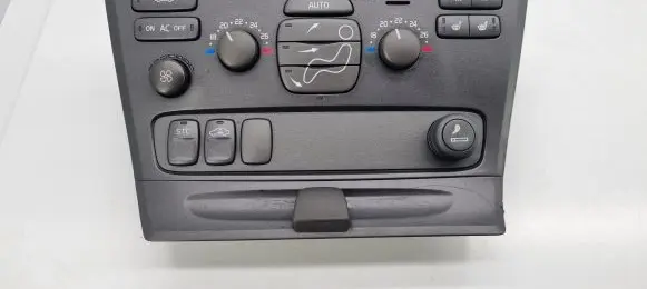 Volvo S60 Climate control unit 8691950