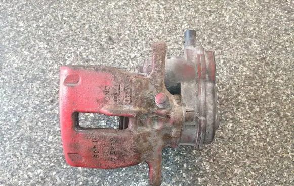 Audi A4 S4 B8 8K Rear brake caliper 32335478
