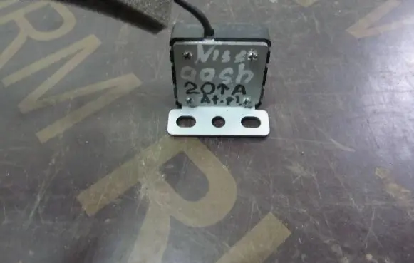 Nissan Qashqai Antenna control unit 7617400035 BH11B 25975