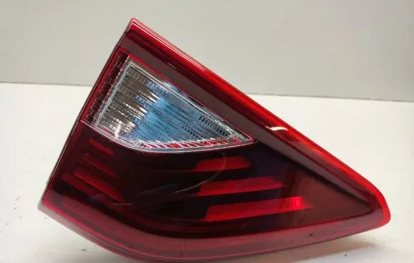 KIA Stonic Tailgate rear/tail lights 92403H8 34765 E1334765