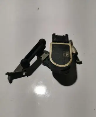 BMW 5 E60 E61 Headlight/headlamp level sensor 678407203