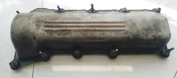 Jeep Cherokee Rocker cam cover 