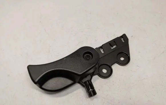 BMW 3 F30 F35 F31 Engine bonnet (hood) release handle 7221913 51437221913 7309606
