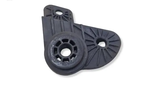 Opel Insignia B Radiator support slam panel bracket 84012896