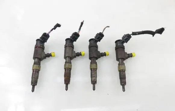 Citroen C3 Fuel injectors set 0445110339
