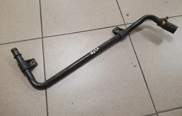 Mercedes-Benz Vito Viano W639 Engine coolant pipe/hose