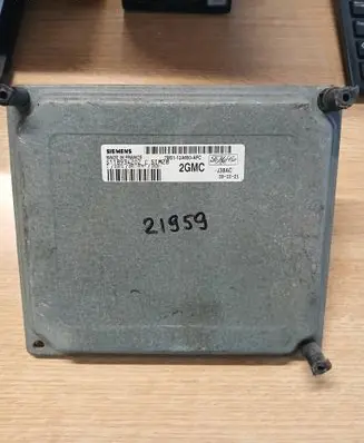 Ford Focus Engine control unit/module 7M5112A650AFC S118934202 7M51-12A650-AFC
