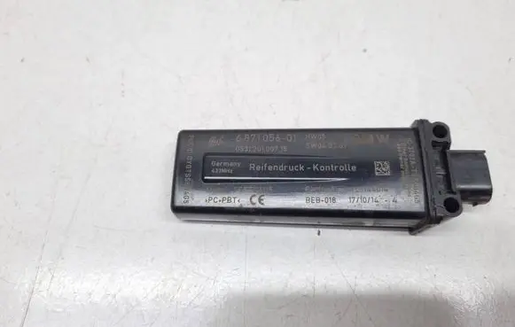BMW 5 F10 F11 Tire pressure control unit 6871056