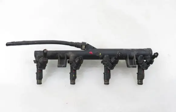 Citroen Xsara Picasso Fuel main line pipe 9628084680 01F005A