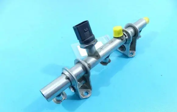 Porsche Panamera (970) Fuel main line pipe 0261545079 IMPRK1280855