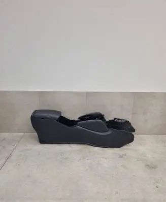 Nissan Qashqai Center console 969304EA0A 969HT4EA0A