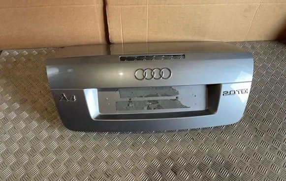 Audi A4 S4 B7 8E 8H Tailgate/trunk/boot lid 8H0827023