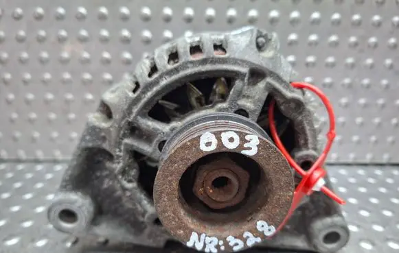 Opel Corsa B Generator/alternator S27624328 0123100003