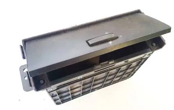 Chevrolet Captiva Glove box tbx35