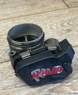 Audi Q5 SQ5 8R Throttle valve A2C82493600