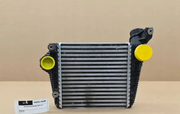 Porsche Macan (95B) Intercooler radiator