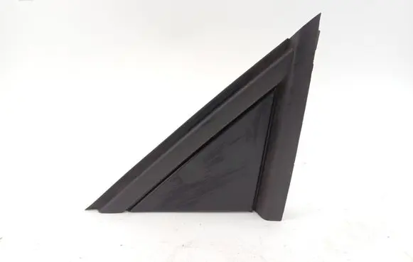 Opel Crossland X Front door glass trim molding 13482335