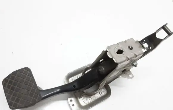 Volkswagen PASSAT B6 Brake pedal 1K1723057N