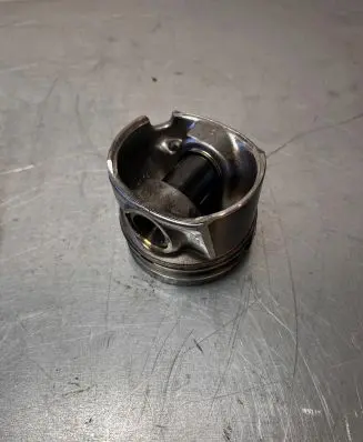 Skoda Octavia Mk3 (5E) Piston 81L150