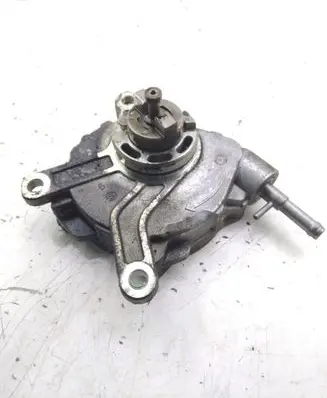 Toyota Avensis T270 Vacuum pump