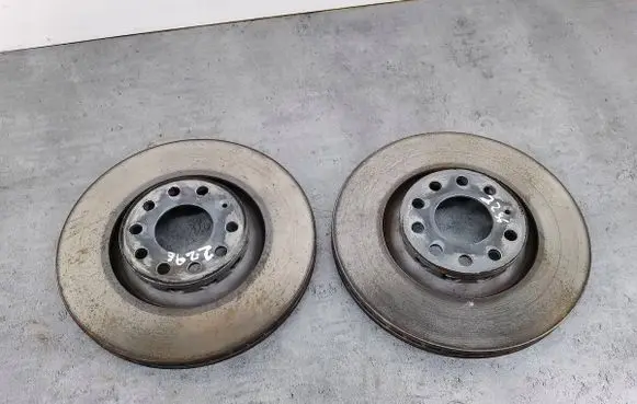 Skoda Superb B5 (3U) Front brake disc