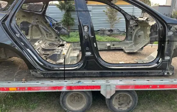 KIA Optima Pillar (middle) OPSWP